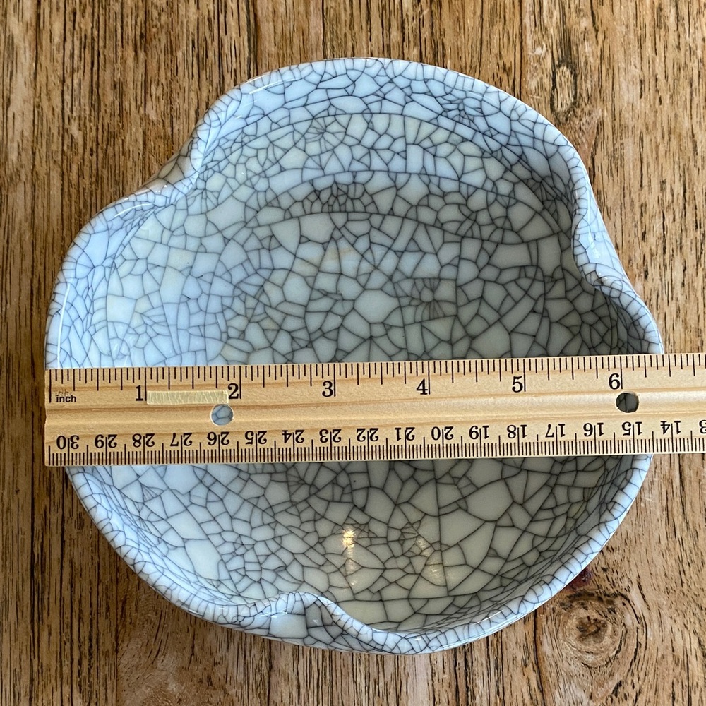 Vintage Japanese Crackle Glaze Bowl for Ikebana Arrangement or Decorative Use - Picture 7 of 14